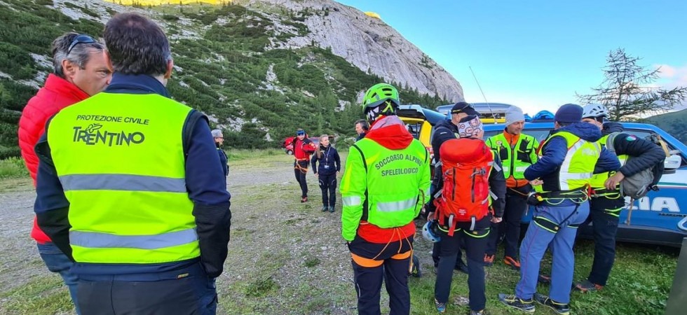 Marmolada, proseguono i sopralluoghi sul ghiacciaio: recuperati altri reperti